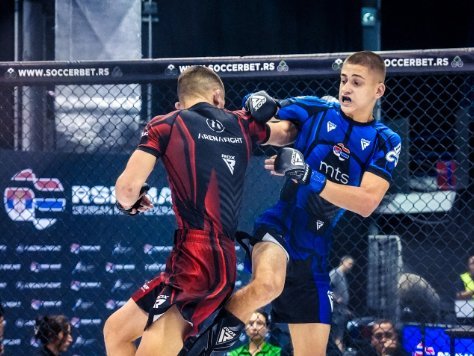 SPEKTAKL U HALI SPORTOVA: Više od 200 MMA boraca ukrstilo pesnice u čast tragično stradalog šampiona!