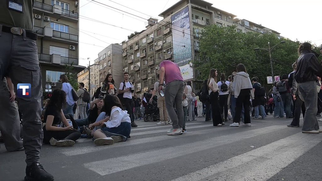 SRDANOVIĆ OTVORENO TARGETIRAO I STUDENTE: Umesto da ih štiti, pozivao na nasilje nad njima samo zato jer su želeli da studiraju (FOTO)
