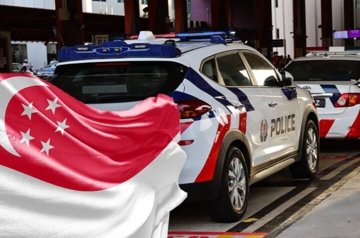 Singapur uvodi kazne za podizanje nogu na sedište u autobusu i slušanje glasne muzike