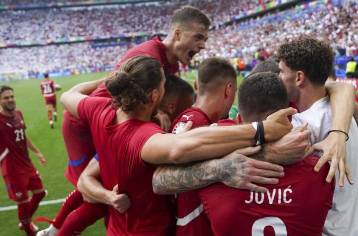 Start Lige nacija: Fudbaleri Srbije večeras dočekuju Grčku