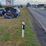 Stravična nesreća kod Novog Sada: Delovi vozila rasuti po putu, prizori potresni! (FOTO)