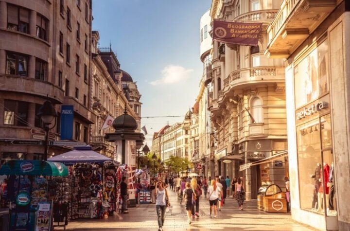 TEMPERATURA PONOVO SKAČE NA 30 STEPENI, PA NAS ČEKA ZAHLAĐENJE! OVOG dana počinju hladniji dani, meteorolog otkriva hoće li poraniti grejna sezona