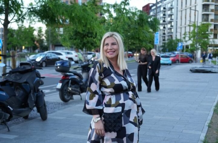 UDALA SE DEA ĐURĐEVIĆ U HRAMU SVETOG SAVE! Venčanje organizovano u strogoj tajnosti, ćerka prisustvovala ceremoniji!