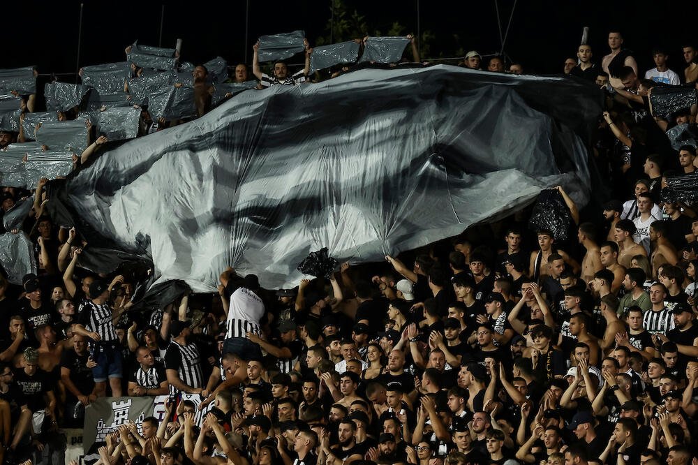 UEFA ŽESTOKO UDARILA PARTIZAN PO DŽEPU! Crno-beli kažnjeni zbog navijača, aktivirana i uslovna kazna