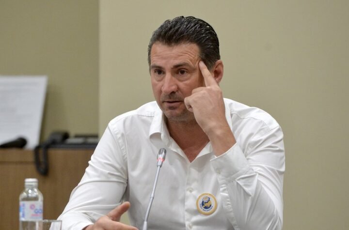 VANJA GRBIĆ ZAVRŠIO U BOLNICI: Čuveni odbojkaš hitno hospitalizovan