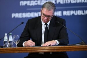 VUČIĆ PODNEO OSTAVKU NA FUNKCIJU PREDSEDNIKA SRBIJE: Šta sada sledi?