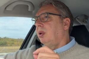Aleksandar Vučić se obraća na TikToku