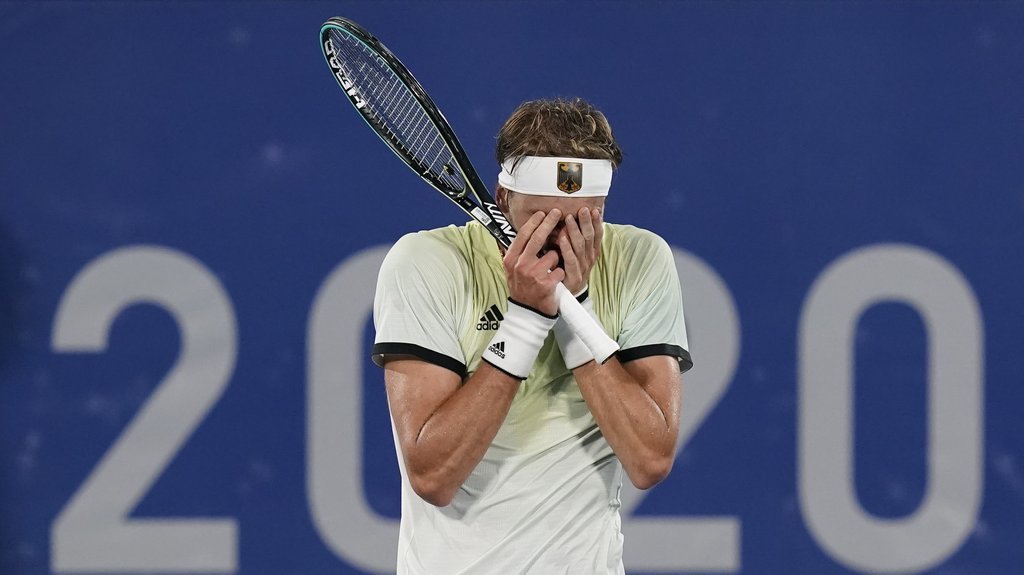 Aleksander Zverev završava godinu kao prvi na svetu, Đokoviću je to pošlo od ruke osam puta