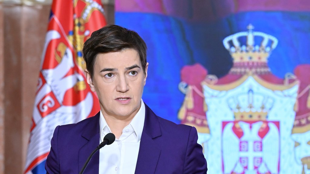 Brnabić rasturila blokadere: Omiljena tačka je ta da nijednom rečju ne pominjete penzije, time ste sve rekli