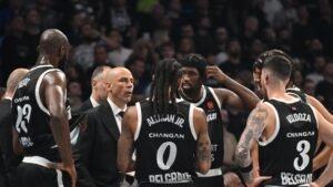 CRNO-BELI SLAVILI U SARAJEVU: Partizan pobedio Bosnu u četvrtom kolu ABA lige!