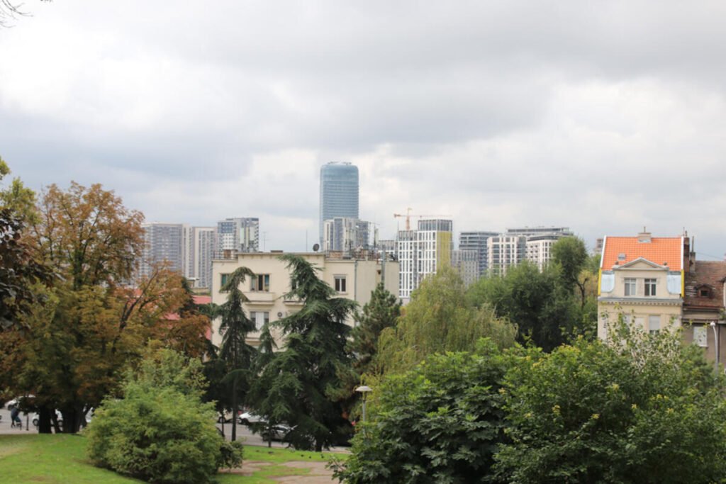 DANAS U SRBIJI SUNČANO I TOPLO VREME! Nakon svežeg jutra u Beogradu, sledi PREOKRET, a za vikend se sve MENJA