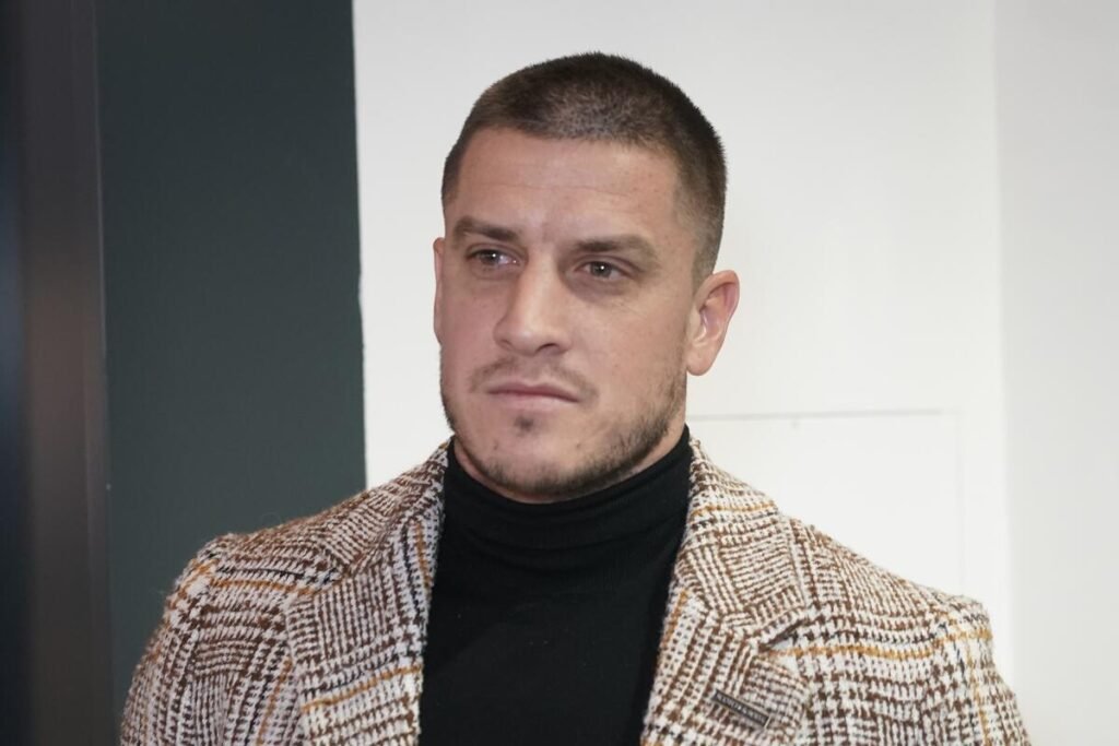DAVID DRAGOJEVIĆ SLOMLJEN NAKON ŠTO MU JE JAVLJENO ZA SMRTNI SLUČAJ: "Dobri moj, počivaj u miru, hvala ti za sve"