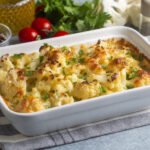 KARFIOL zapečen u rerni sa pavlakom i sirom: Toliko ukusan da će i oni koji ga ne vole tražiti još!