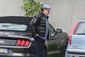 Haris Džinović, pevač