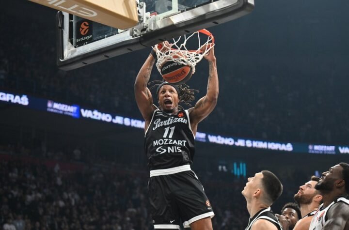 PARTIZAN NAKON DRAME NASTAVIO TRIJUMFALNU SERIJU U MINHENU: Crno-beli na krilima Karlika Džonsa srušili Bajern posle velikog preokreta