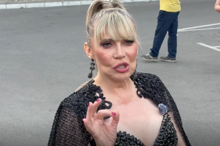Suzana Jovanović, pevačica