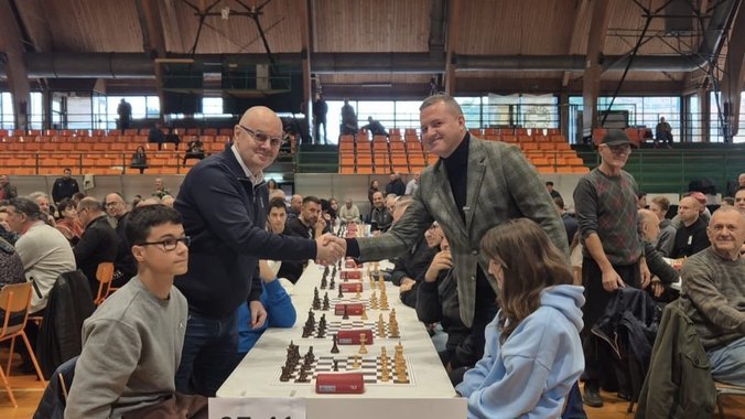 SPEKTAKL U INĐIJI: Trofej u šahu okupio čak 155 takmičara, među njima i 8 velemajstora!