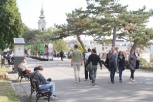 SRBIJA PRED VREMENSKIM PREOKRETOM! Temperature do 29 stepeni, a onda stiže nagla promena vremena