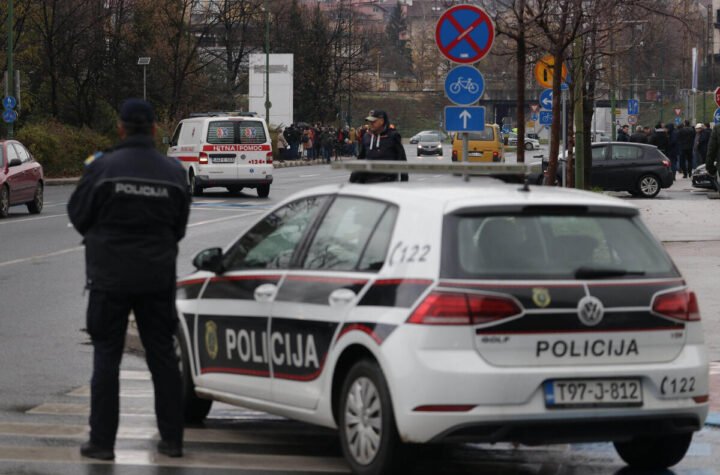 Stravična nesreća u Laktašima: Sudarili se automobil i motocikl, povređen maloletnik