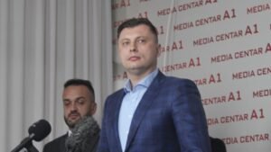 Tandir: MAJKA JE SVETINJA!