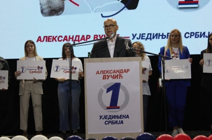 VUČEVIĆ POSLAO MOĆNU PORUKU IZ NOVOG PAZARA: Ovo je najbolje mesto da promovišemo ujedinjenu Srbiju - ovde je ljubav, jedinstvo i zajedništvo