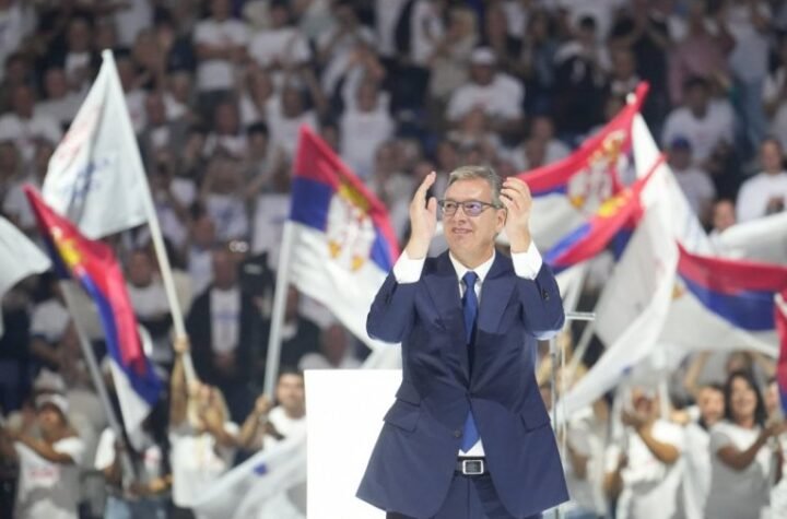 VUČIĆ NASTAVLJA DA OBILAZI SRBIJU I RAZGOVARA SA NARODOM! Danas u Lajkovcu, Mionici i Valjevu