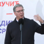 VUČIĆ POSLAO JAKU PORUKU SA MITINGA U VRANJU: Na naš skup dolazi Fico, blokaderima mogu samo Kurti i oni koji ga podržavaju