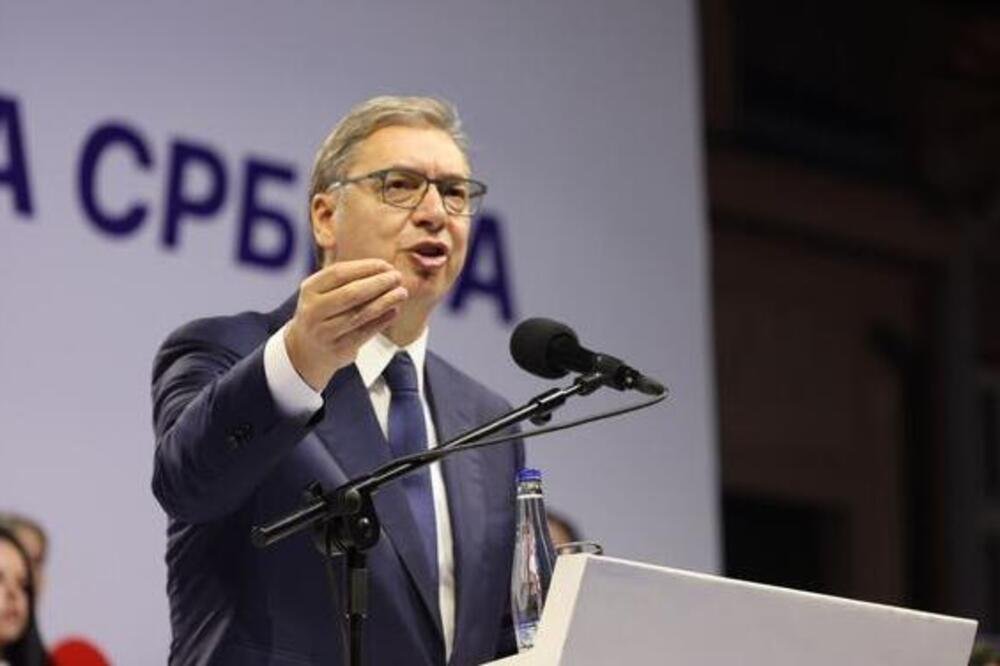 Vučić: Pričao sam sa Vujoševićem 20 dana pred njegovu smrt... Navijači Zvezde i Partizana su protiv privatizacije