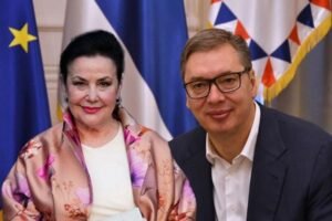 Vučić, hvala dragoj Snežani na podršci