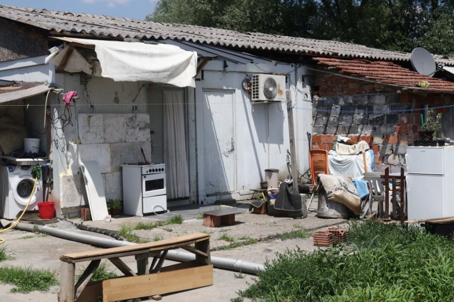ŽIVOT U ZONI PREŽIVLJAVANJA: Porodice koje društvo ne vidi